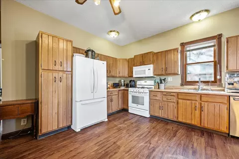 528 Locust St, Minonk, IL 61760 photo 13
