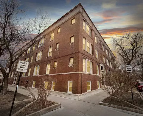5257 N Winthrop Ave #2, Chicago, IL 60640