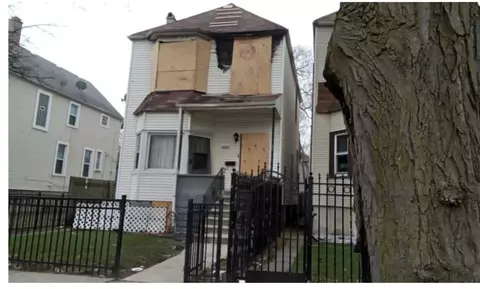 6438 S Champlain Ave, Chicago, IL 60637 photo 1