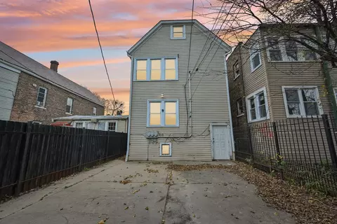 3140 W Pershing Rd, Chicago, IL 60632 photo 2