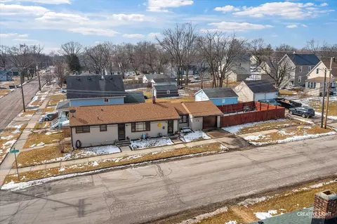 202 Arnold Ave, Aurora, IL 60506 photo 24