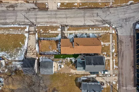 202 Arnold Ave, Aurora, IL 60506 photo 22
