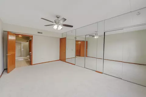 Bedroom - 650 S River Rd #708, Des Plaines, IL 60016 photo 2 of 4