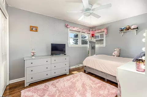 109 N Marion Ave, Bartlett, IL 60103 photo 9