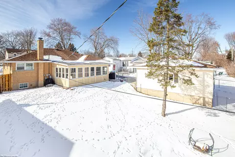 109 N Marion Ave, Bartlett, IL 60103 photo 23