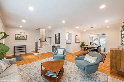53 Williamsburg Rd, Evanston, IL 60203 photo 8