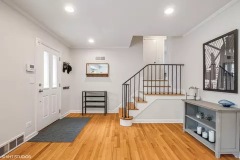 53 Williamsburg Rd, Evanston, IL 60203 photo 7
