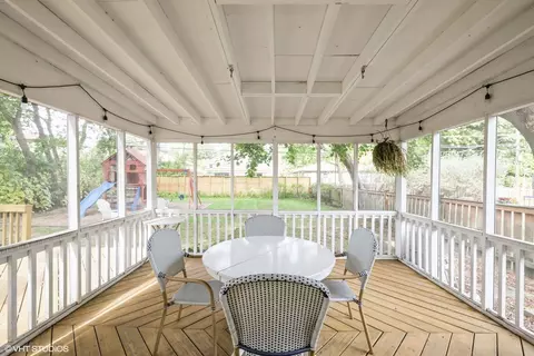53 Williamsburg Rd, Evanston, IL 60203 photo 15