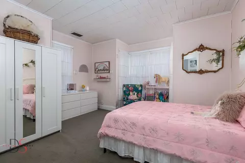 Bedroom - 11 Gridley Pl, Ottawa, IL 61350 photo 4 of 4