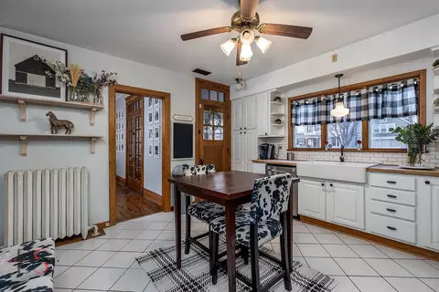 Kitchen - 11 Gridley Pl, Ottawa, IL 61350 photo 1 of 3