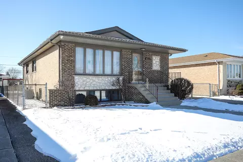 6417 W 84th Pl, Burbank, IL 60459