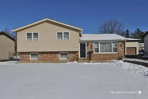 720 Warrior Dr, Round Lake Heights, IL 60073