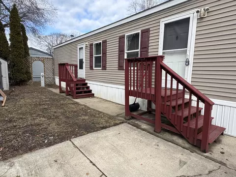 38455 N Sheridan Rd #742, Beach Park, IL 60087