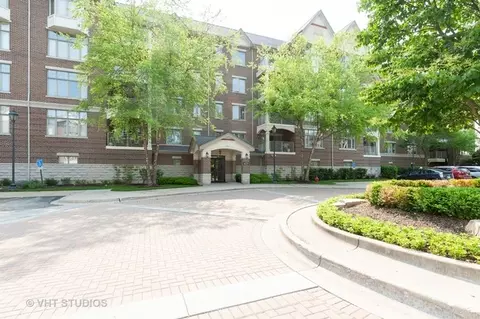 425 Village Grn #306, Lincolnshire, IL 60069