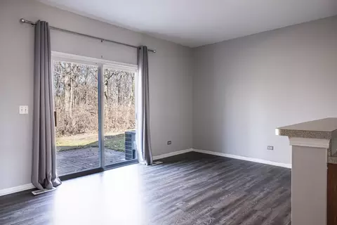 Living - 4053 Oak Tree Ln, Plainfield, IL 60586 photo 1 of 3
