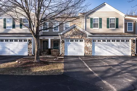 Exterior - 4053 Oak Tree Ln, Plainfield, IL 60586 photo 2 of 2