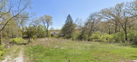 312 S Nolton Ave, Willow Springs, IL 60480