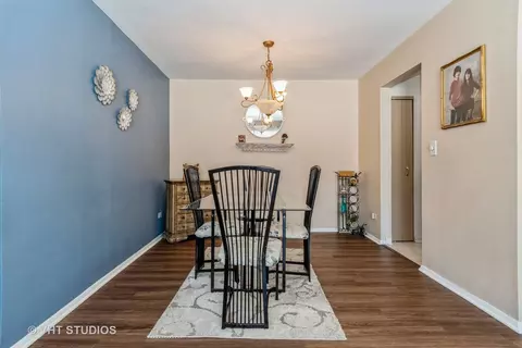 9 S220 Frontage Rd #18B-108, Willowbrook, IL 60527 photo 6