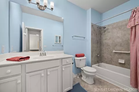 Bath - 765 Simpson Ave, Elburn, IL 60119 photo 2 of 2