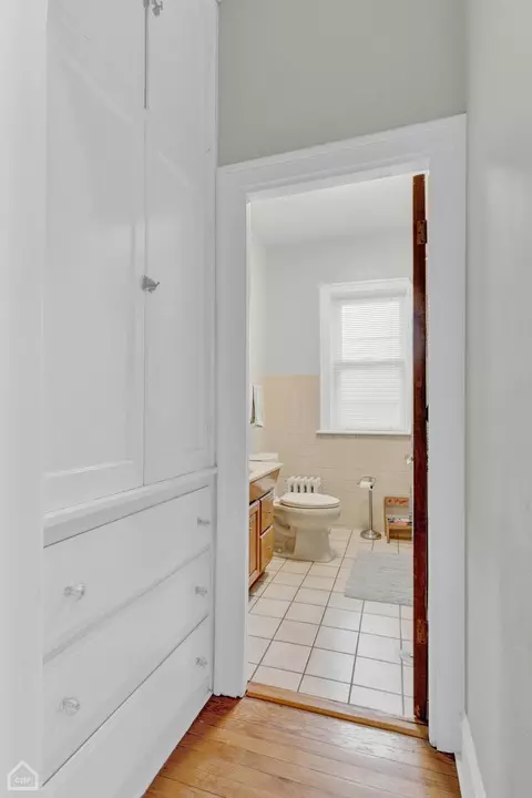 1029 Hull Ter, Evanston, IL 60202 photo 31
