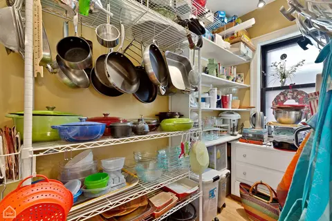 1029 Hull Ter, Evanston, IL 60202 photo 13