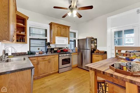 1029 Hull Ter, Evanston, IL 60202 photo 24