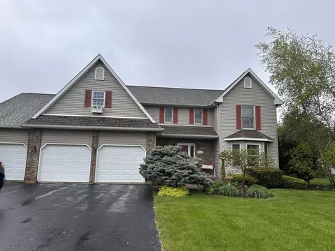 2100 E 41st St, Sterling, IL 61081