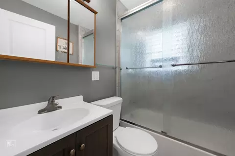 3706 Ruby St, Schiller Park, IL 60176 photo 12