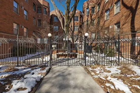 940 Washington Blvd #3E, Oak Park, IL 60302