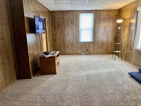 Living - 1583 E 8th Rd, Lostant, IL 61334 photo 6 of 6