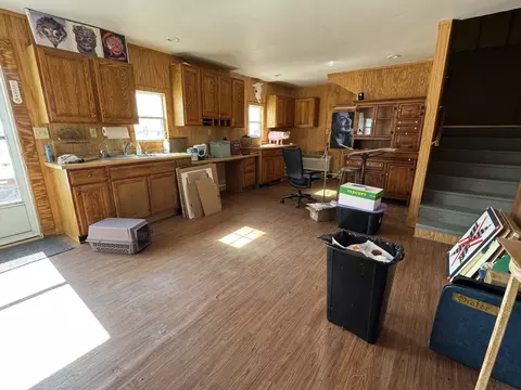 Kitchen - 1583 E 8th Rd, Lostant, IL 61334 photo 4 of 4