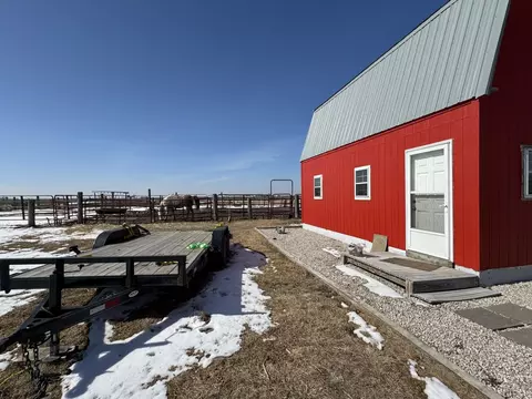 Exterior - 1583 E 8th Rd, Lostant, IL 61334 photo 3 of 17