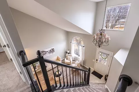 Entry Way - 404 Snow Drift Cir, Bartlett, IL 60103 photo 1 of 2