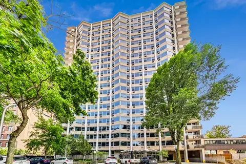 555 W Cornelia Ave #1905, Chicago, IL 60657