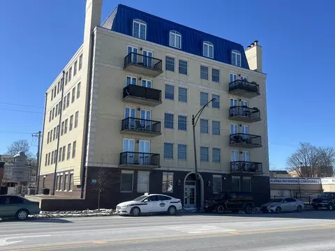 5978 N Lincoln Ave #2B, Chicago, IL 60659