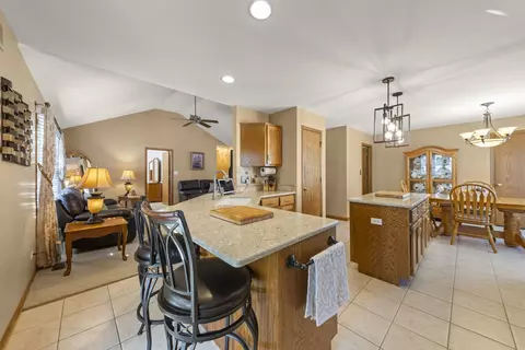 Kitchen - 25305 Wheat Dr, Plainfield, IL 60585 photo 1 of 5