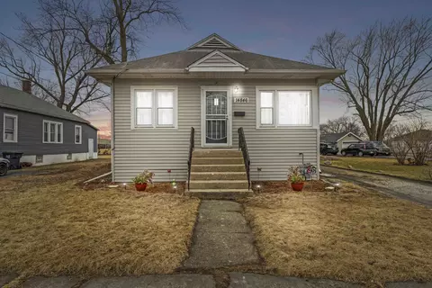 14846 Perry Ave, South Holland, IL 60473