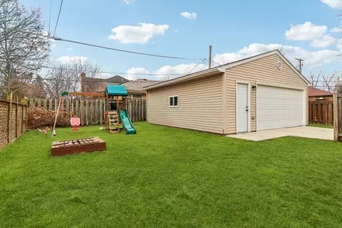 Other - 765 E Prairie Ave, Des Plaines, IL 60016 photo 4 of 4