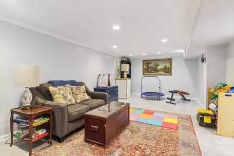 Other - 765 E Prairie Ave, Des Plaines, IL 60016 photo 3 of 4