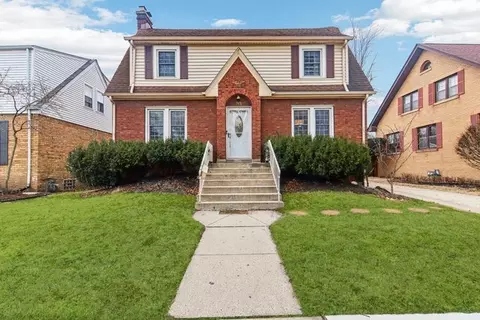 765 E Prairie Ave, Des Plaines, IL 60016