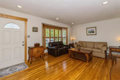 7813 W Gregory St, Chicago, IL 60656 photo 4