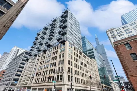 565 W Quincy St #1708, Chicago, IL 60661