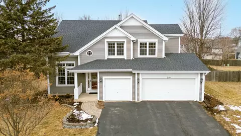 219 Mondovi Dr, Oswego, IL 60543