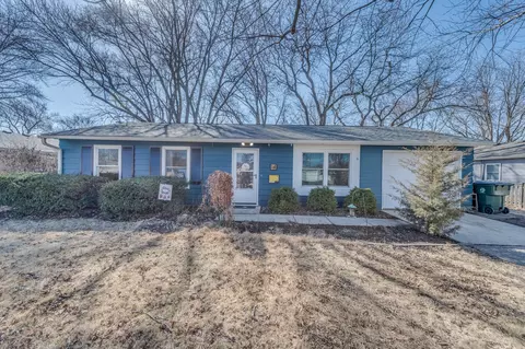 14 Pomeroy Rd, Montgomery, IL 60538