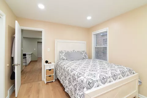 1810 Monroe St, Evanston, IL 60202 photo 13