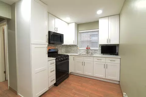 1810 Monroe St, Evanston, IL 60202 photo 7