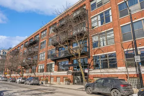 1040 W Adams St #219, Chicago, IL 60607