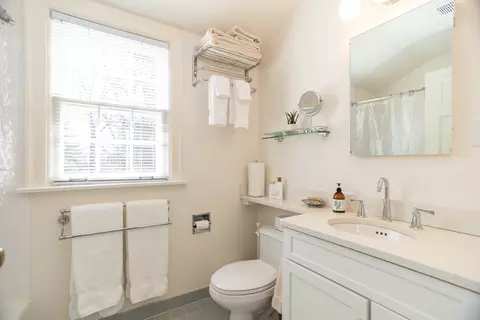 3320 Culver St, Evanston, IL 60201 photo 12
