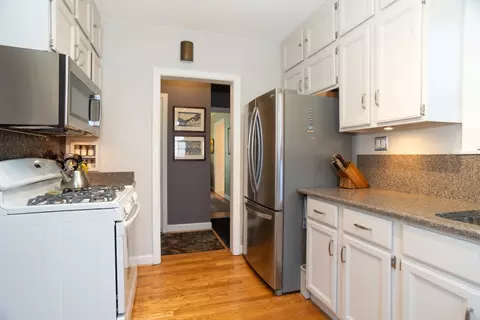 3320 Culver St, Evanston, IL 60201 photo 7