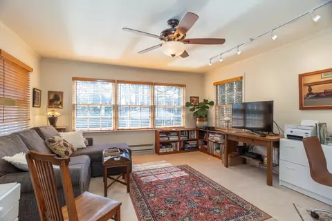 3320 Culver St, Evanston, IL 60201 photo 8